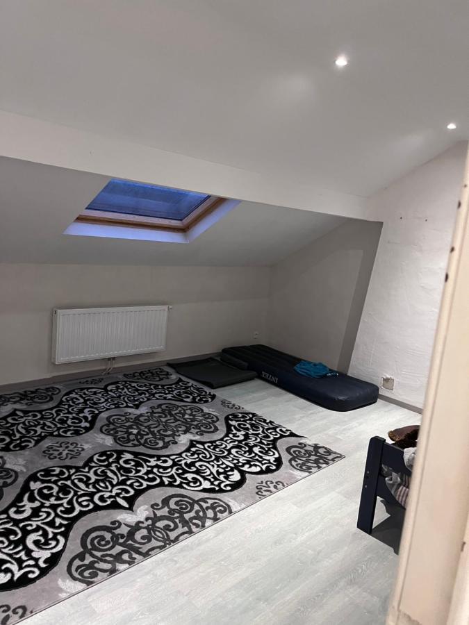 Grande Maison Avec Plusieurs Chambres A Louer Льеж Экстерьер фото